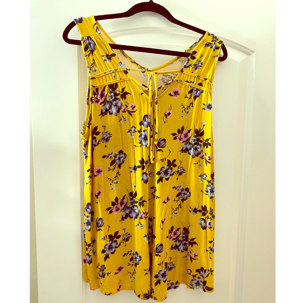 Floral tank